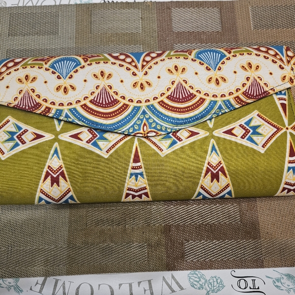 Purse - Picture 4 of 4